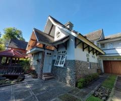 Villa Alfen - Villa Puncak Bogor